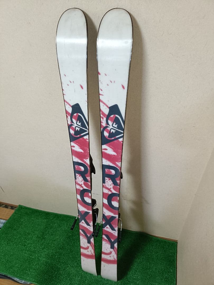 ROXY ロキシー ショートカービングスキー(140cm)＋ロキシービンディング