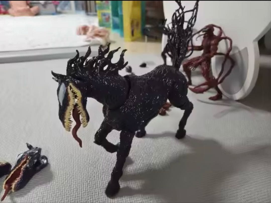 Venom 馬フィギュア 黒色 約30cm