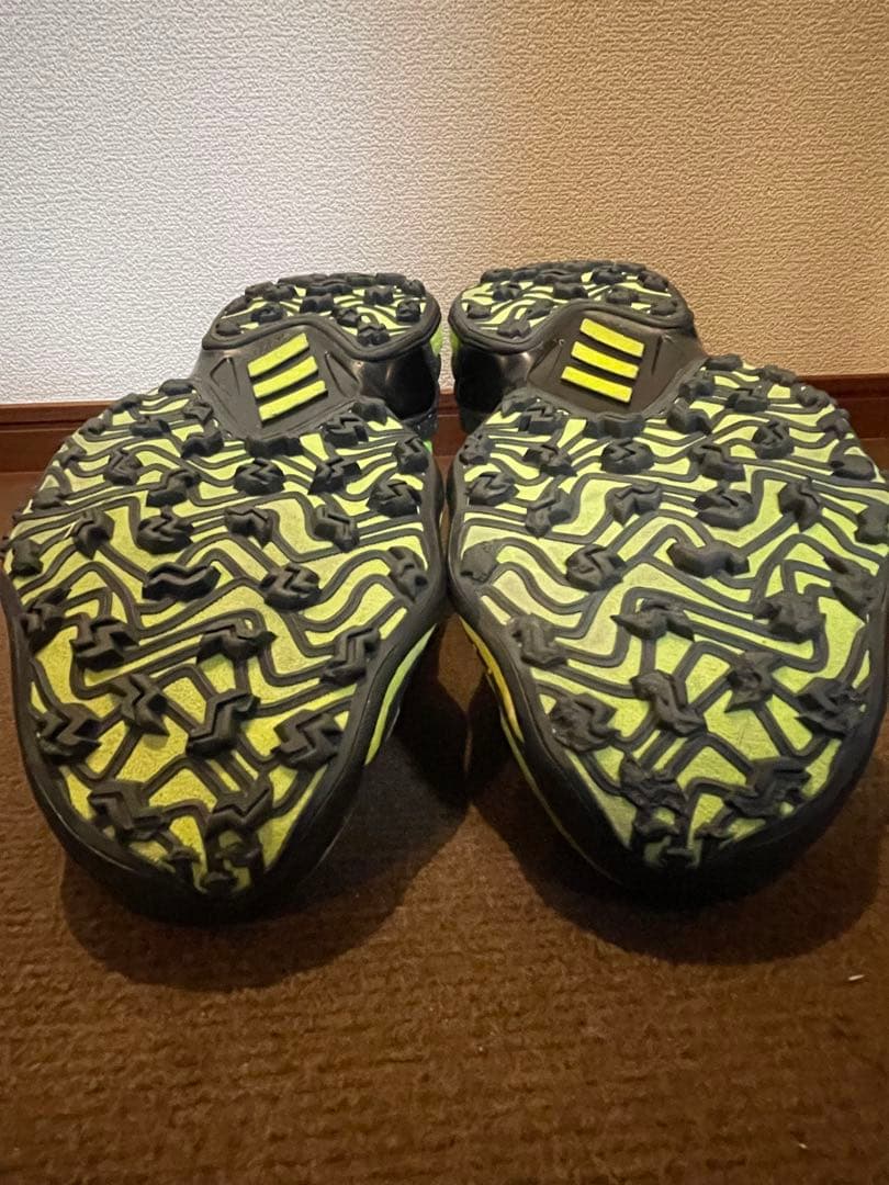 アディダス BOAコードカオス25 BOOST ゴルフシューズ 蛍光イエロー