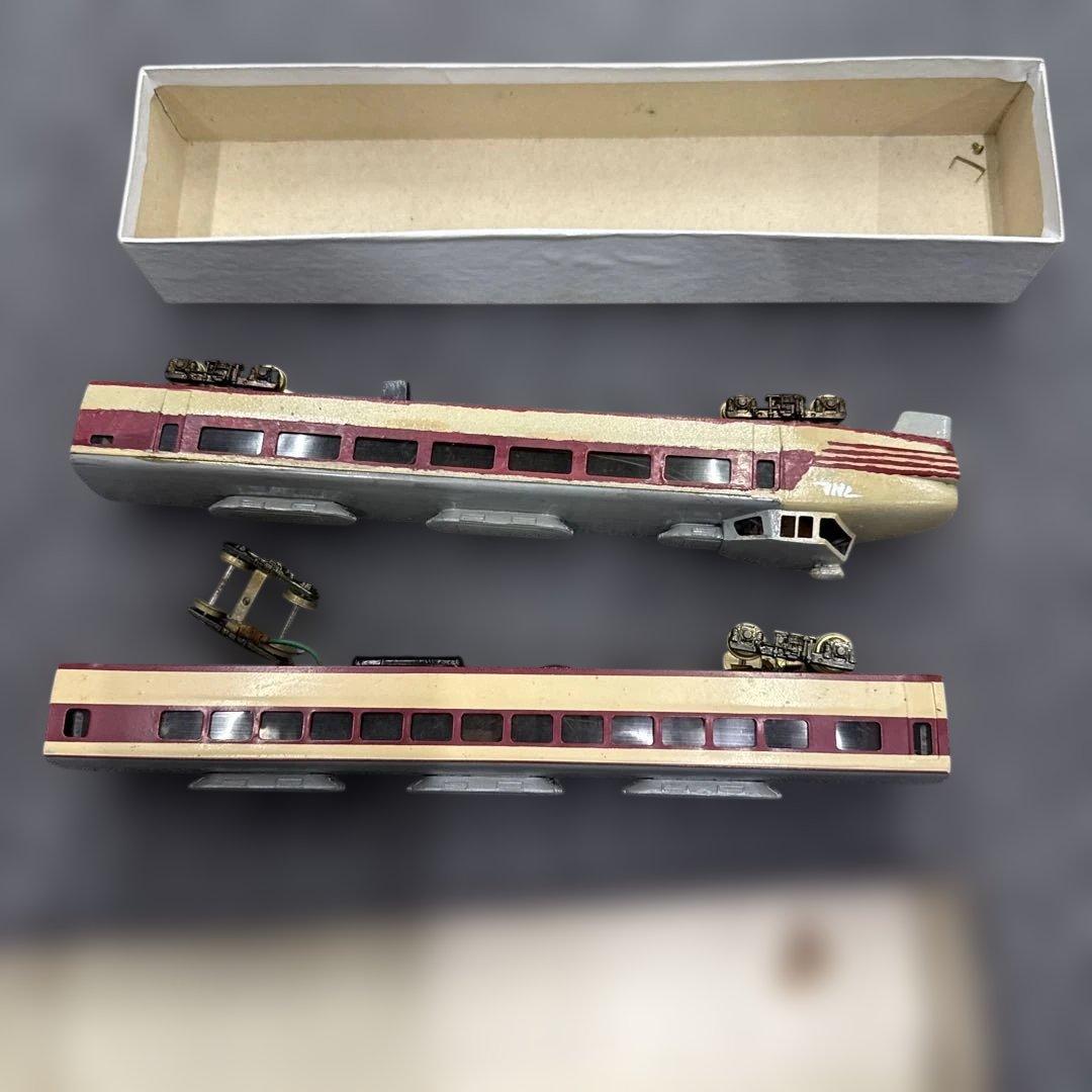 h*e様 T鉄道模型 赤とクリーム