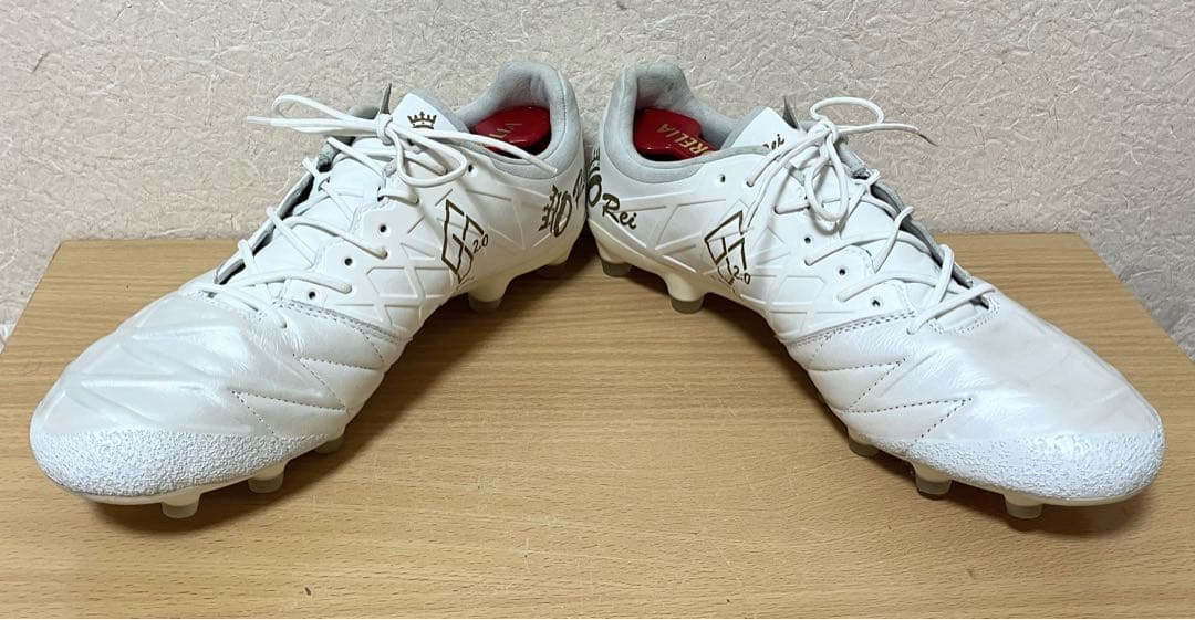 ★極美品！ATHLETA アスレタ O-Rei T6 サッカースパイク 27.5