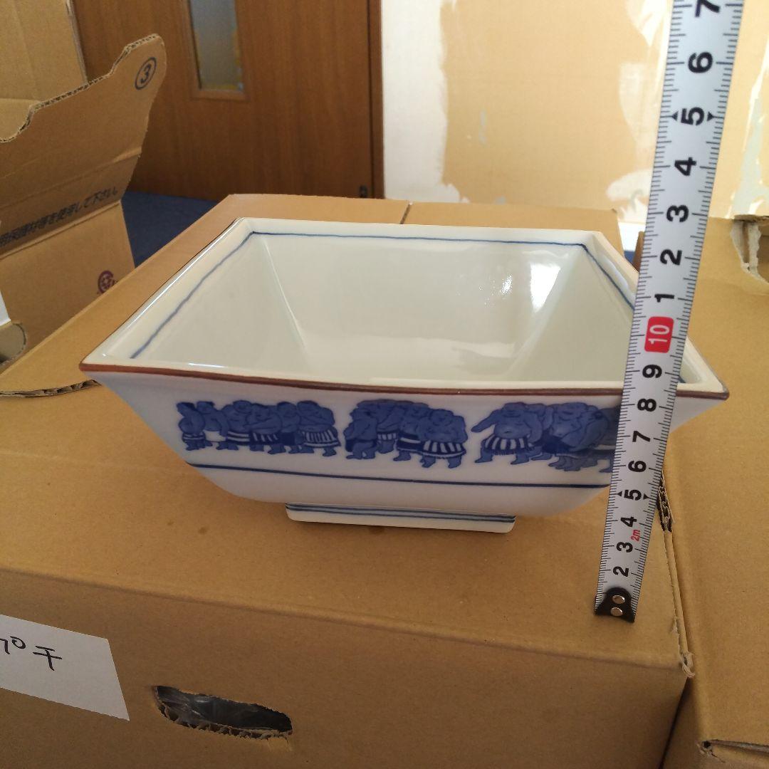 青いお相撲模様の陶器製のどんぶり約６cm
