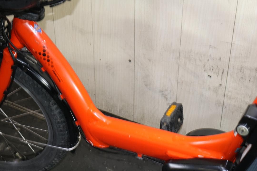 ブリヂストンアンジェリーノプティット e A20L85 8.7AH ORANGE