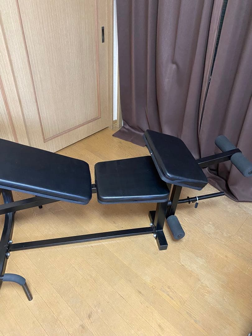 筋トレ用具　可変式ベンチ