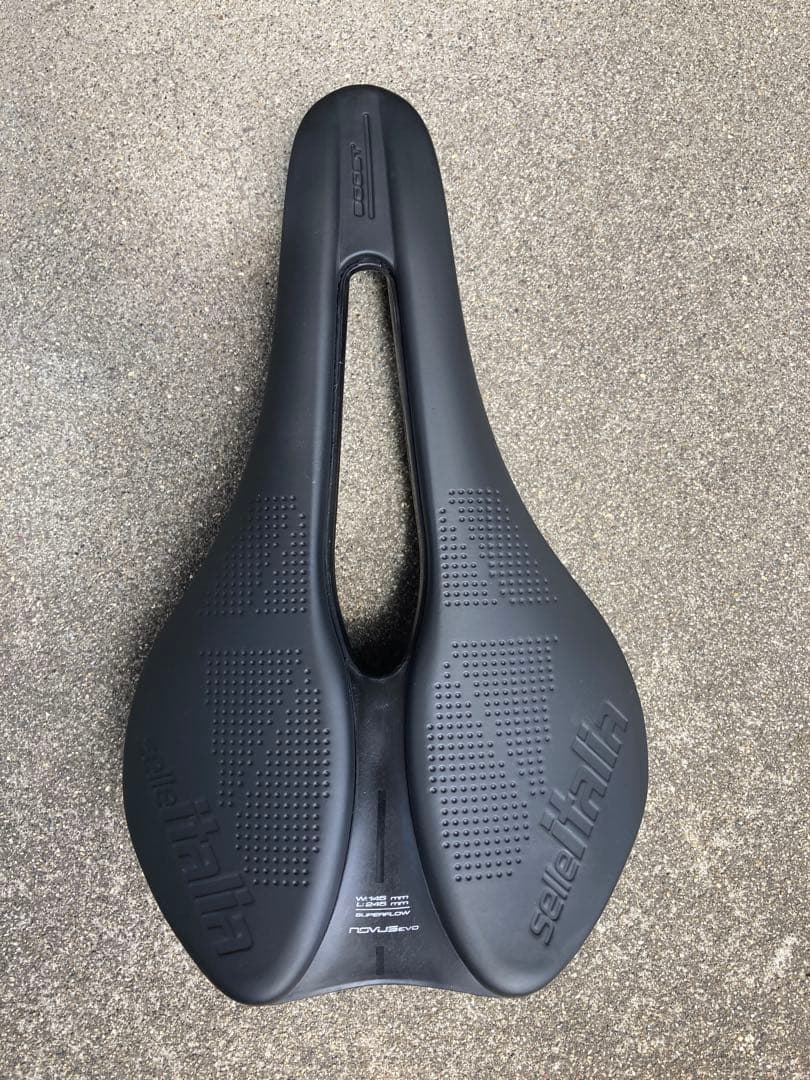 パーツ selle ITALIA NOVUS BOOST EVO S.F Fec L