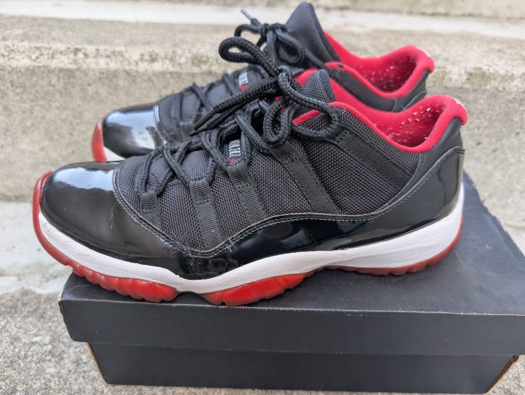 シューズ(男性用) aj11 bred low 27cm jordan11