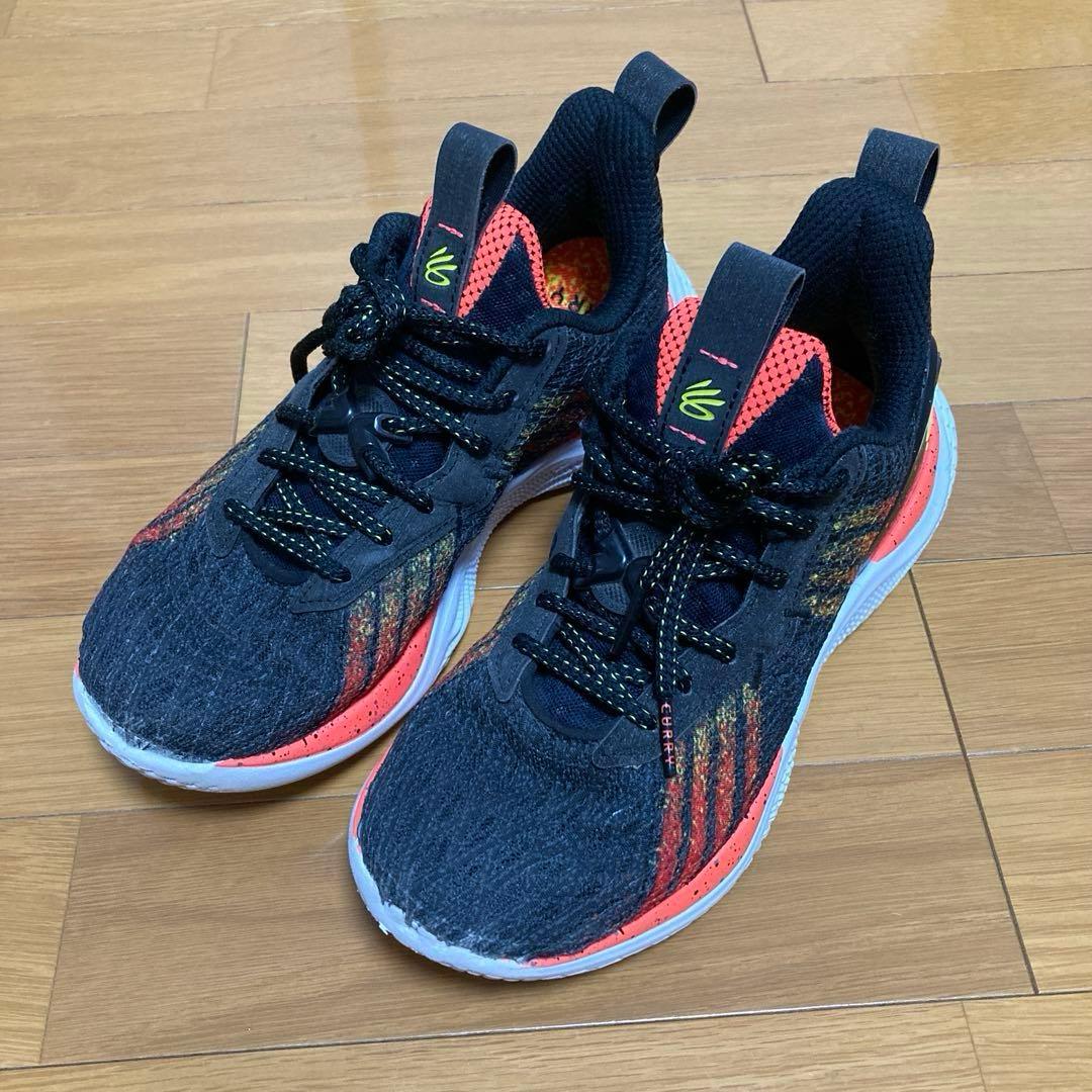 シューズ(女性用) UNDER ARMOUR CURRY10 (24.0cm)
