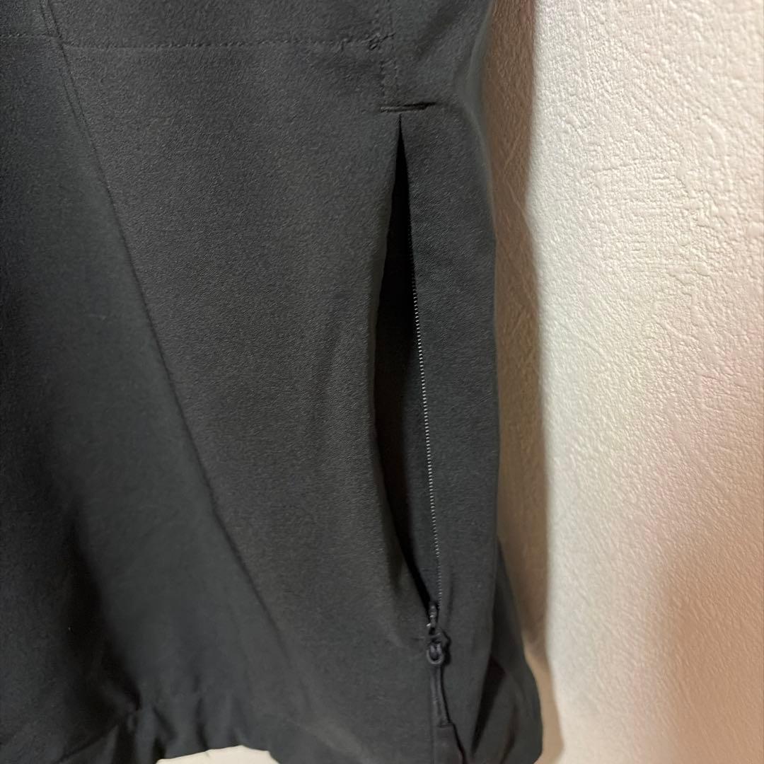 読売ジャイアンツ　NIKE AUTHENTIC ウィンドシャツ ブラック　XL