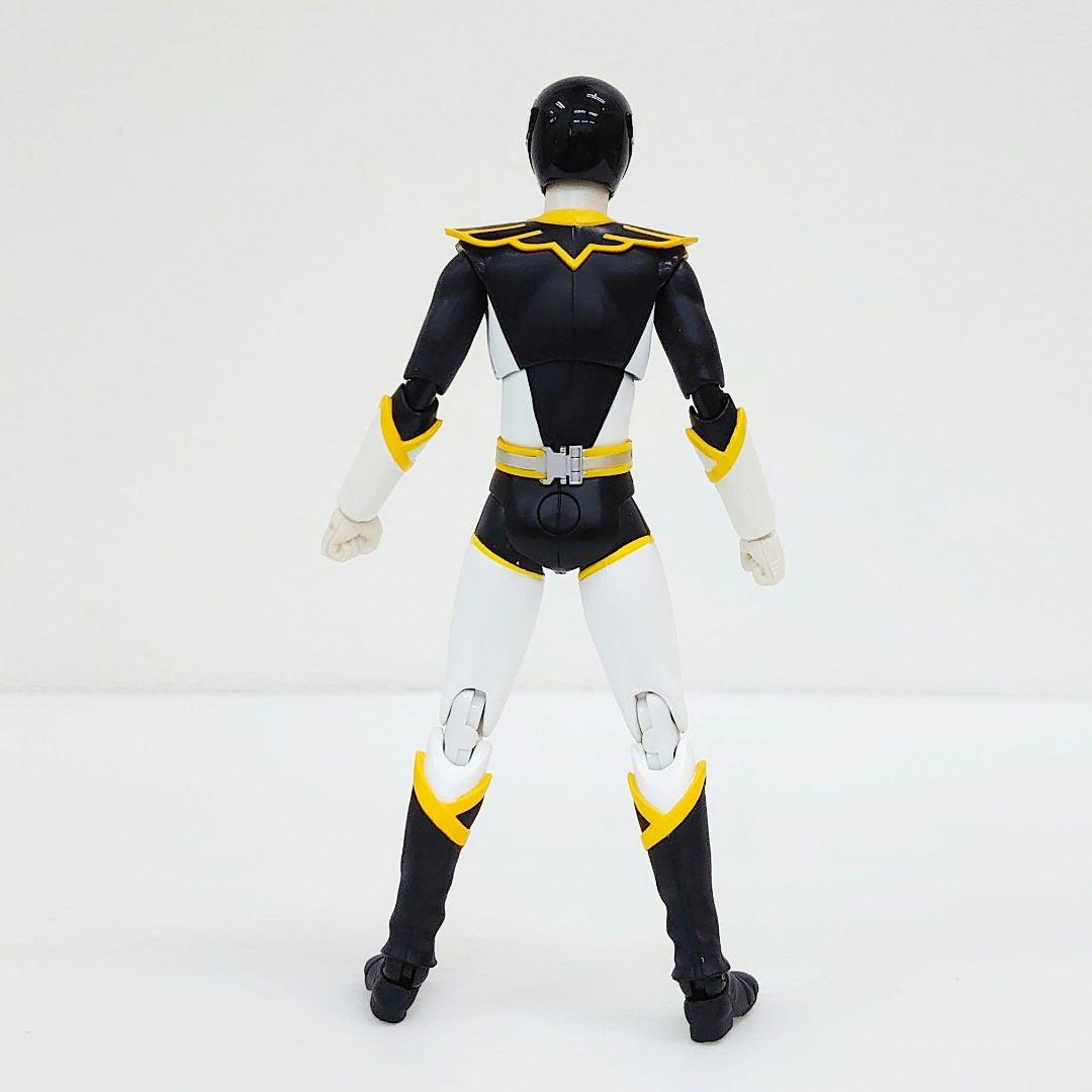 S.H.フィギュアーツ　鳥人戦隊ジェットマン　ブラックコンドル