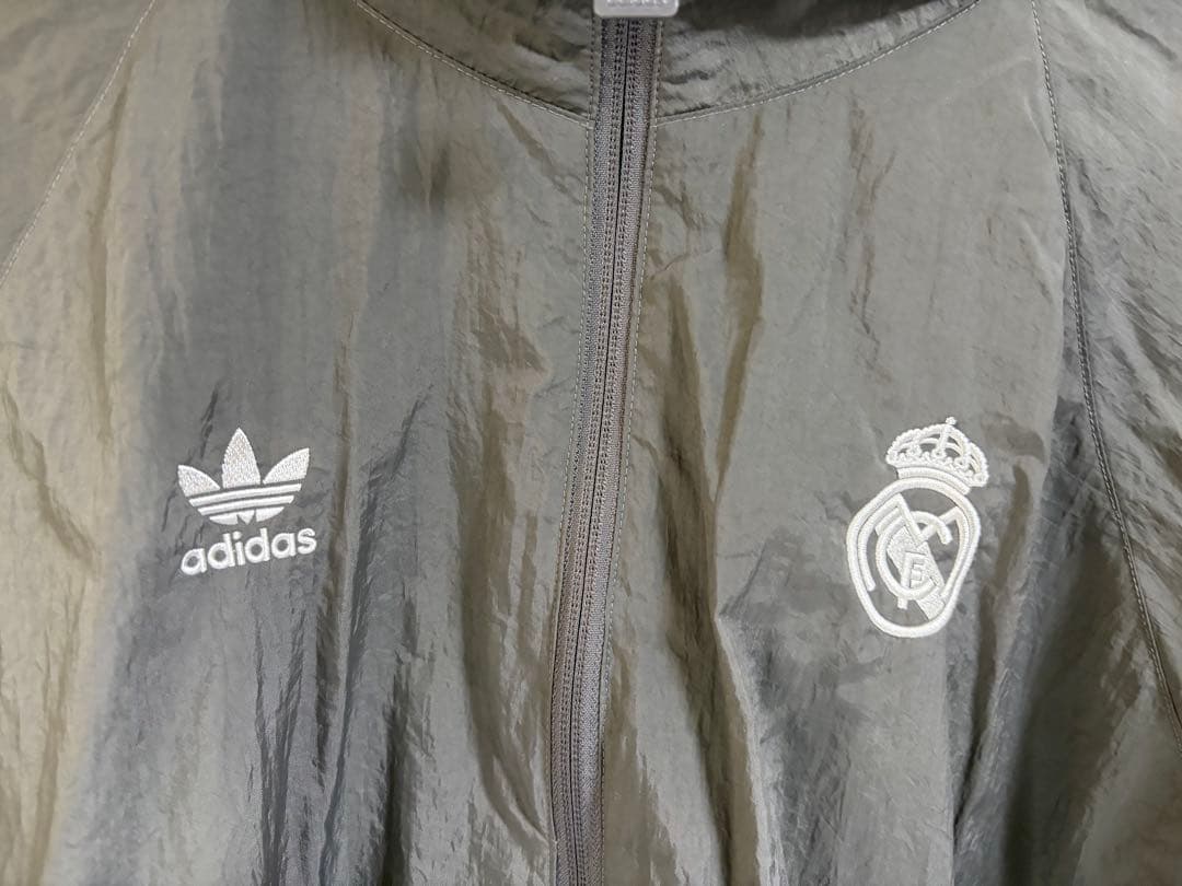 国内タグ付 adidas レアル・マドリード 2XL ナイロンジャケット 上下