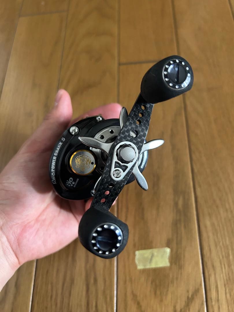 ①アブガルシア　レボ　パワークランク5 revo