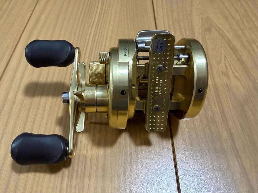 リール SHIMANO CALCUTTACONQUEST 101
