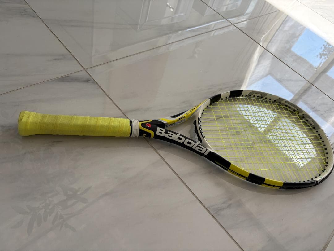 Babolat Pure Aero テニスラケット 2本セット イエロー/ピンク