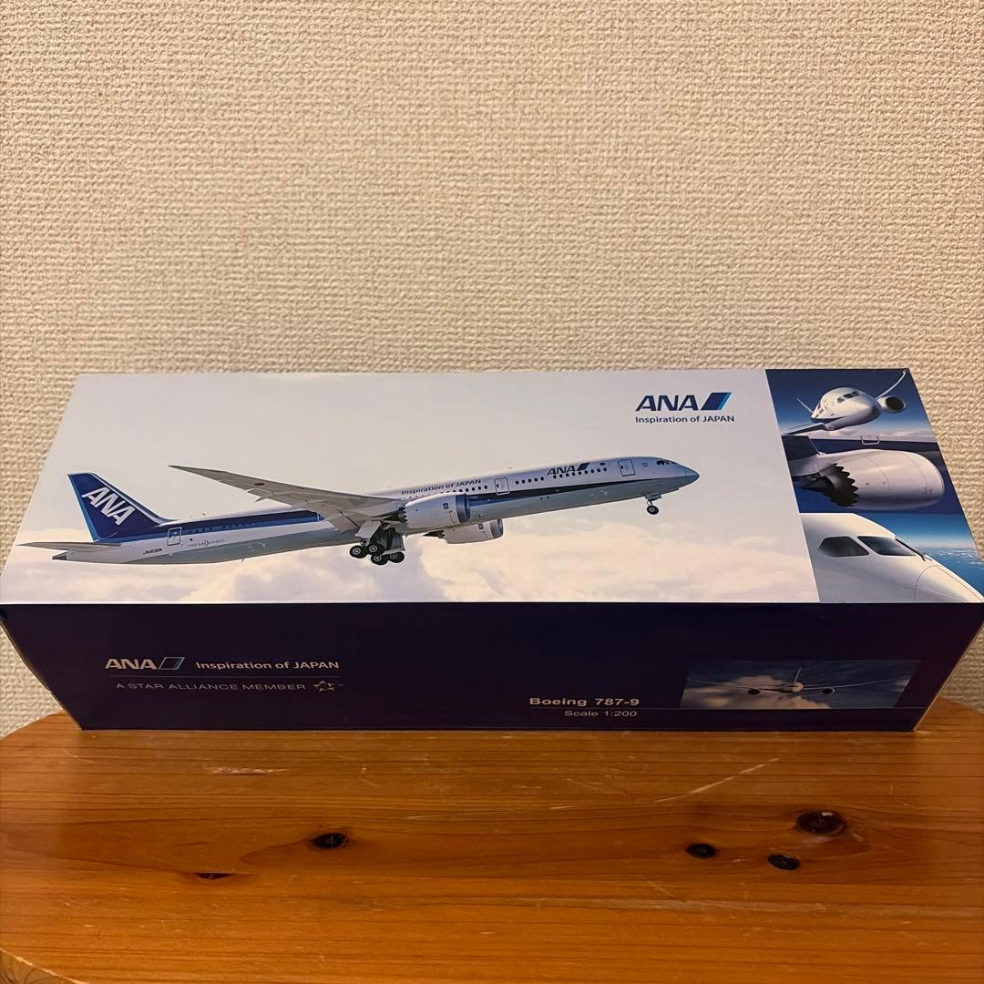全日空商事ANA Boeing 787-9 非売品1:200 18