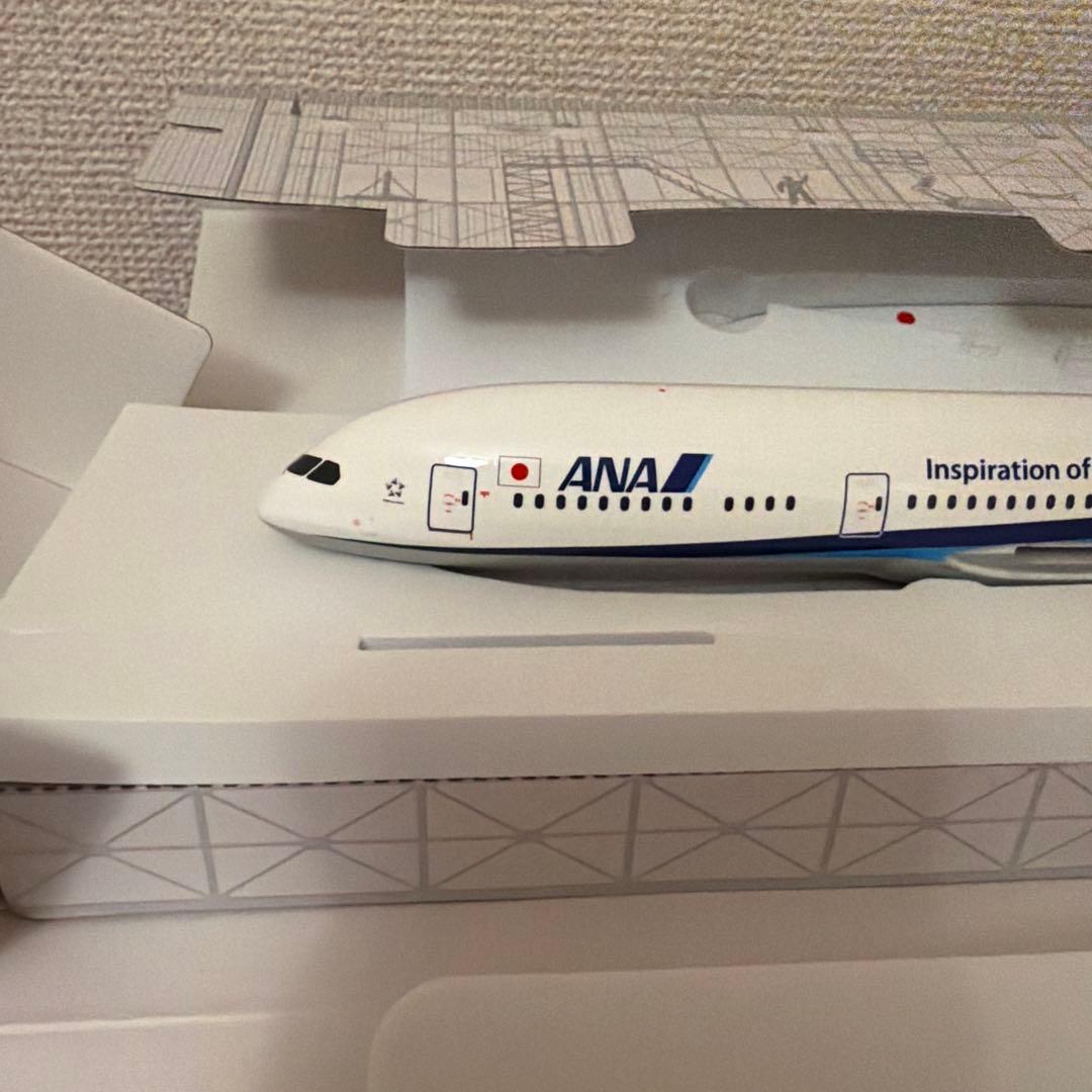 全日空商事ANA Boeing 787-9 非売品1:200 18