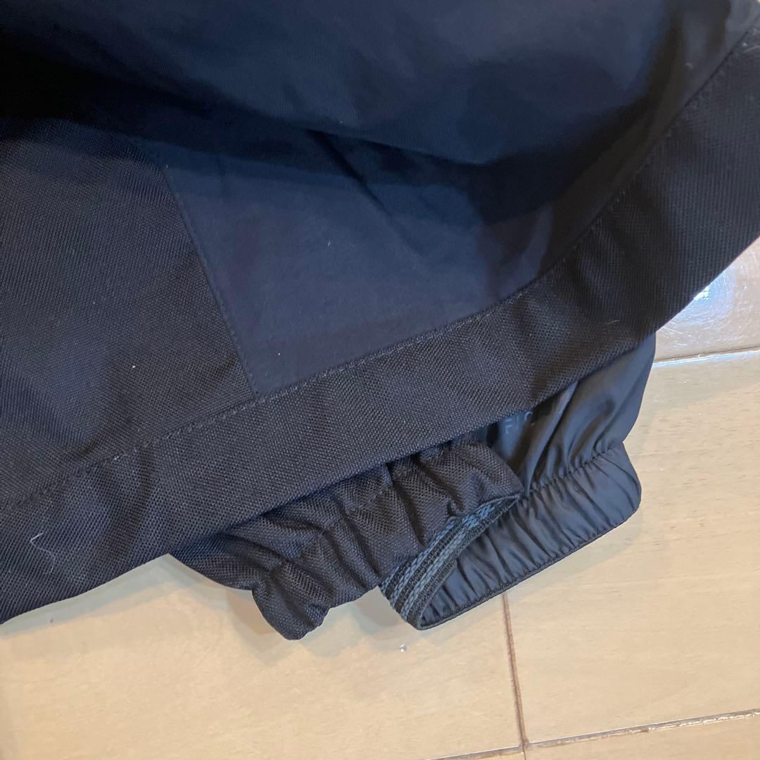 ノースフェイス　スキー、スノボパンツ　Sサイズ