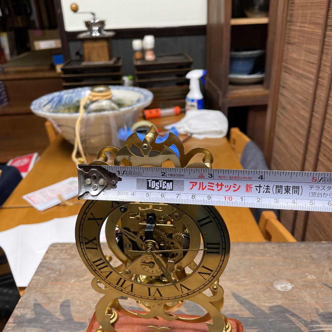 置き時計、ゼンマイ巻けます、目覚まし鳴ります、動きます