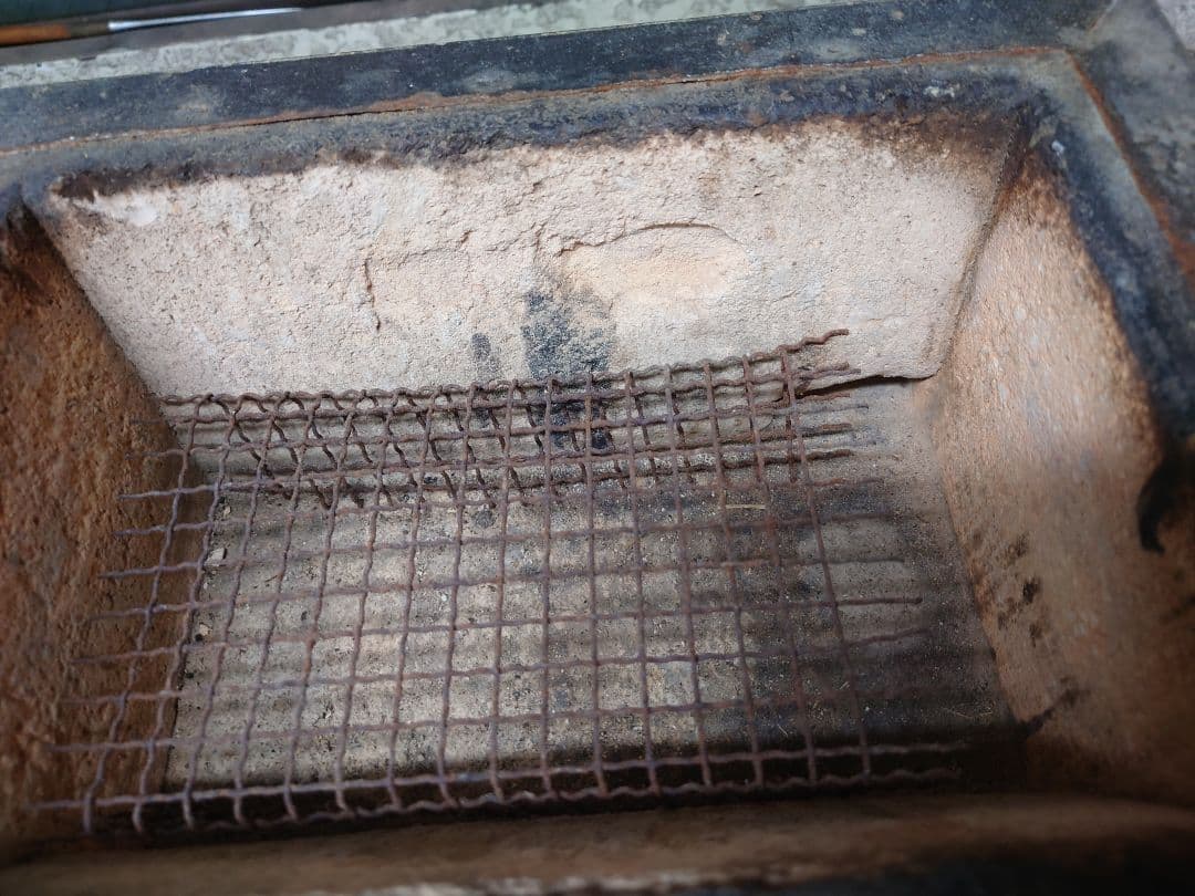 炭 七輪　コンロ　囲炉裏　網10枚、下敷き付き　アンティーク レトロC