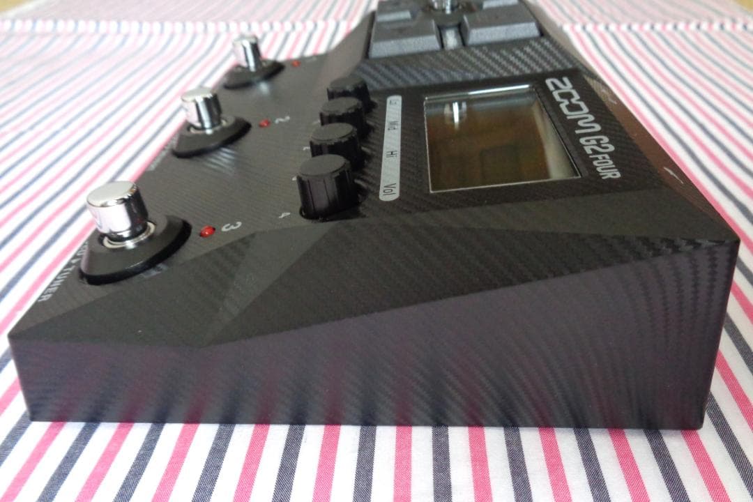 ZOOM G2 FOUR　マルチエフェクター　美品！　ギターエフェクター