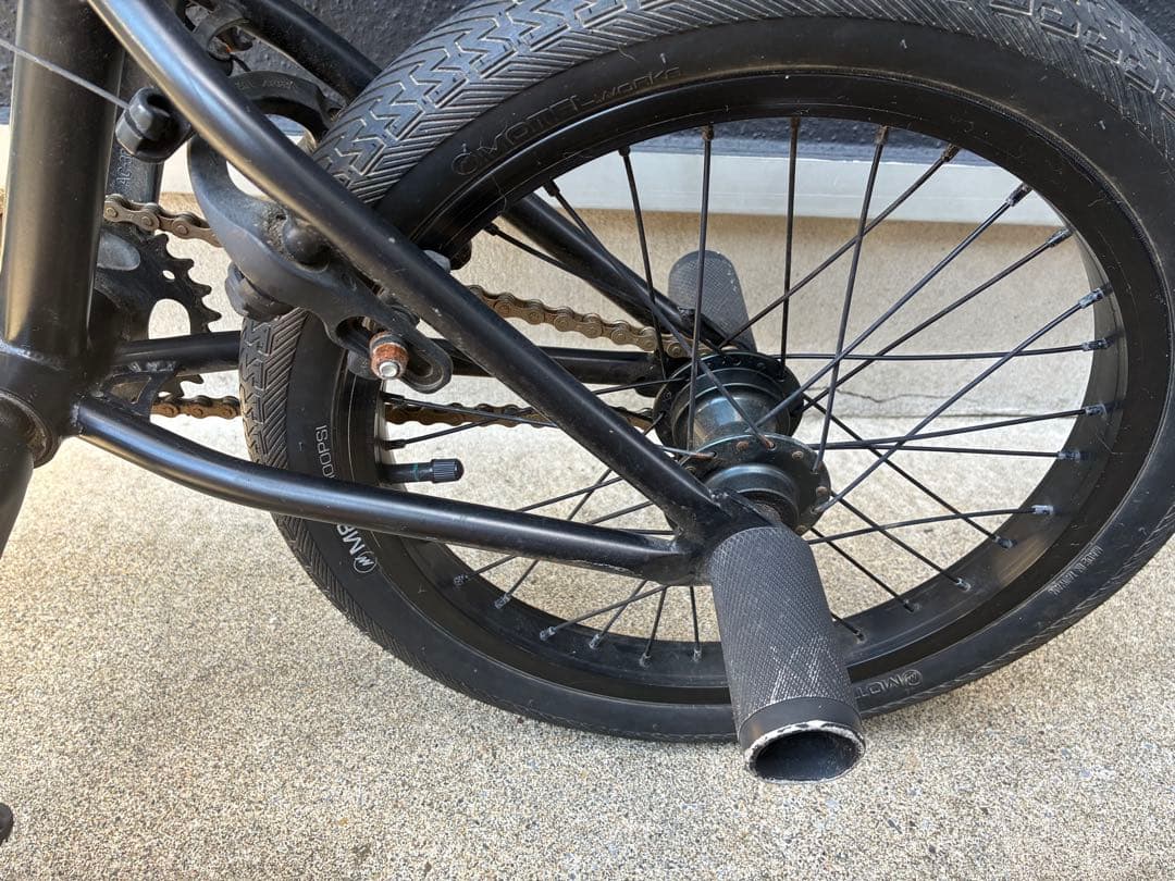 BMX 16インチ　モーテルワークス