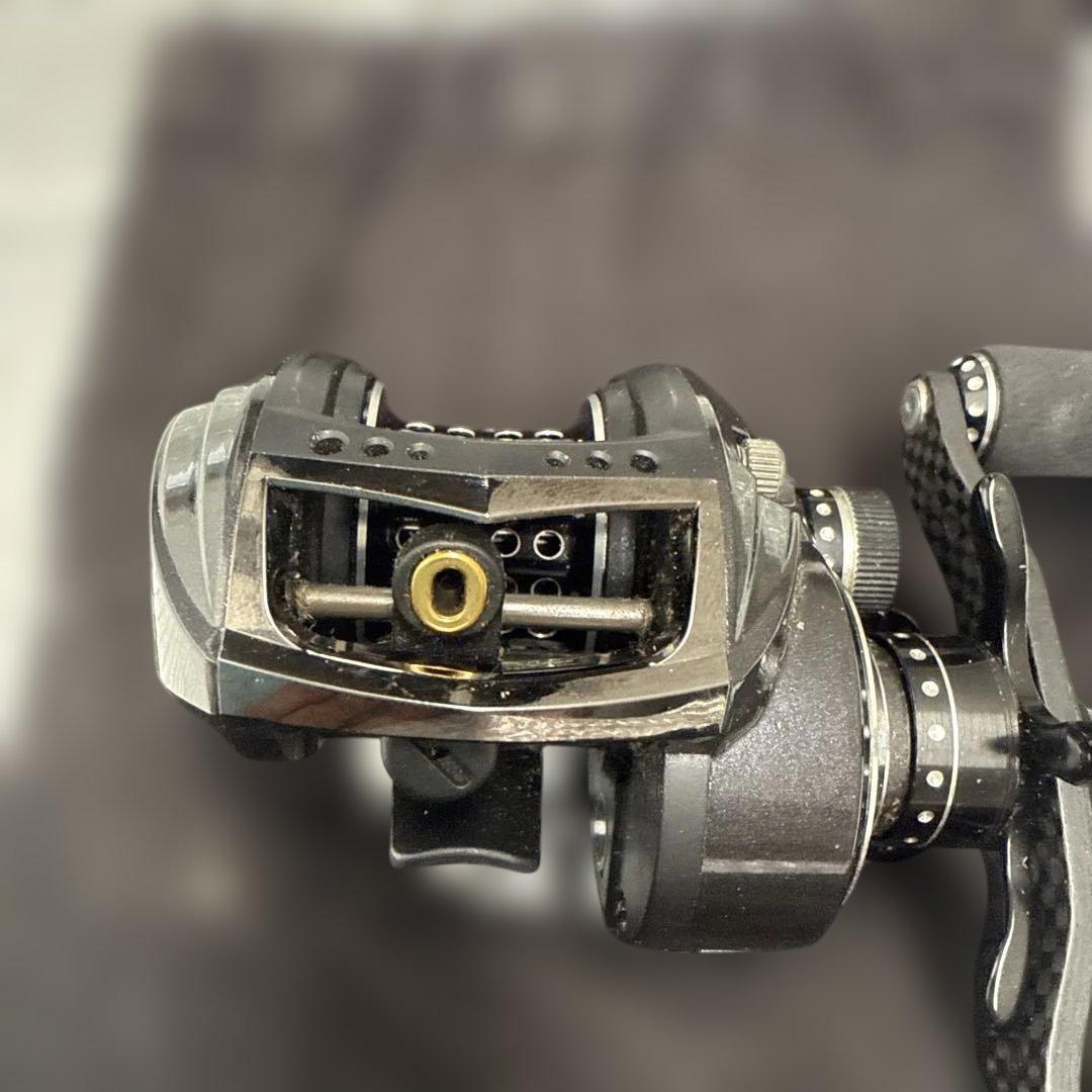 アブガルシア AbuGarcia Revo LTX-L SHS (左ハンドル)