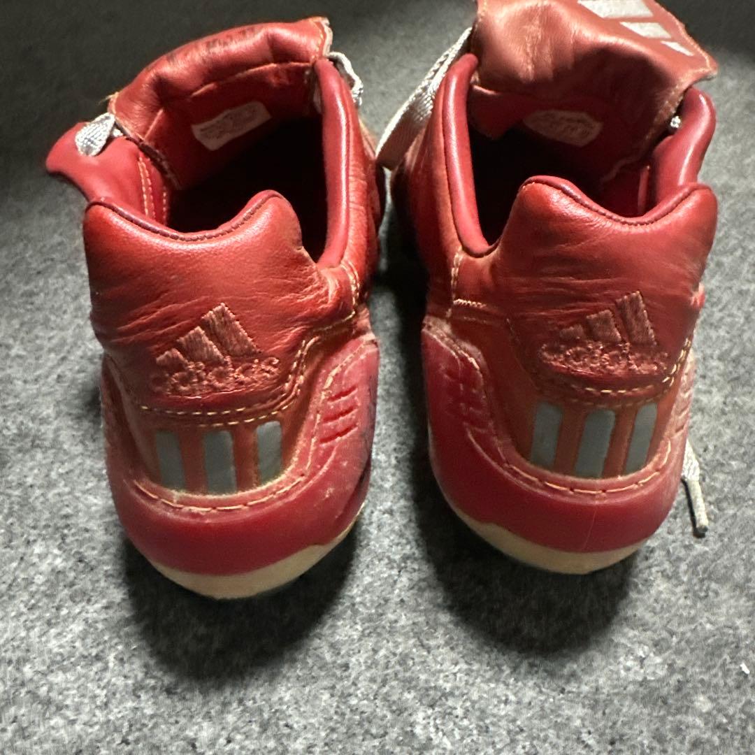 adidas プレデターマニアHGサイン入り