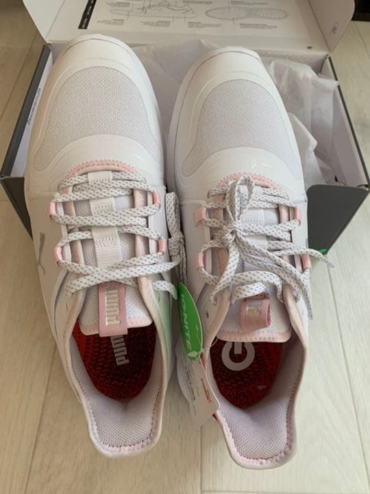 【新品】PUMA ゴルフシューズ　25.0㎝　スパイクレス　レディース