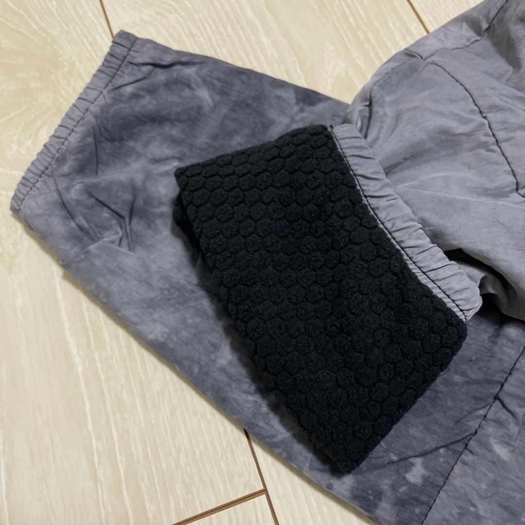 ナイキ　レペル ランニングジャケット フーディー　M　ブラック　グレー
