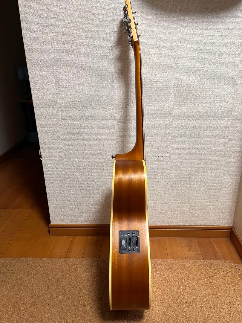 Maton EBG808TE(トミーエマニュエルモデル)