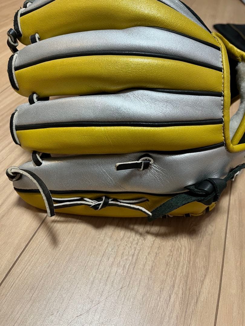 グローブ sabhat3282