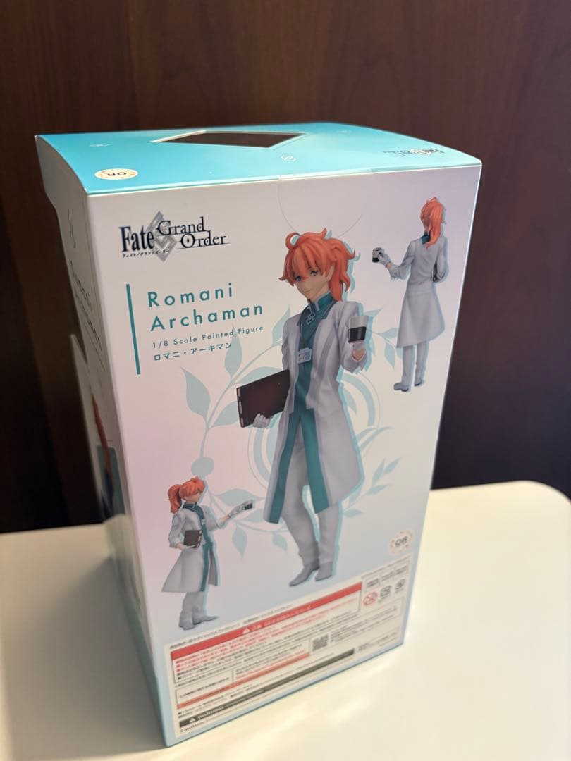 Fate/Grand Order ロマニ・アーキマン 1/8スケールフィギュア