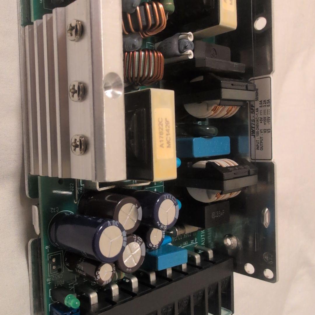 美品 ＴＤＫラムダ 電源 JWT75-5FF