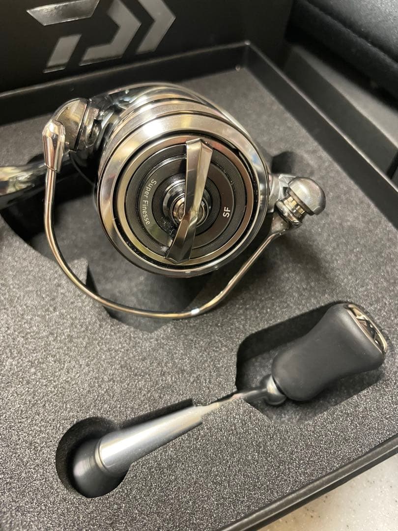 美品❗️22イグジストSF2500SS♪ダイワ