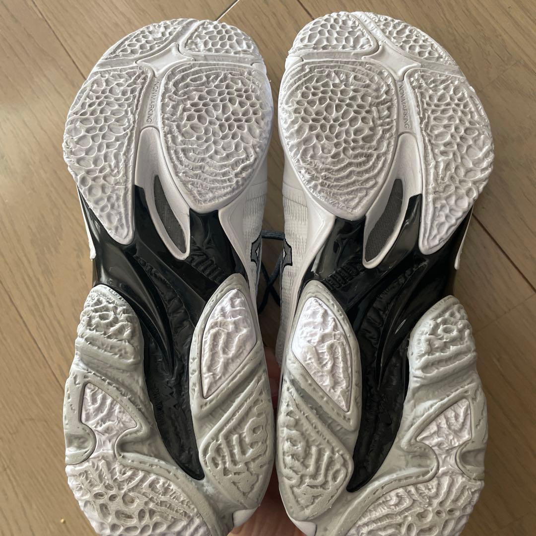 ミズノ WAVE LIGHTNING ELITE バレーボールシューズ 24.5