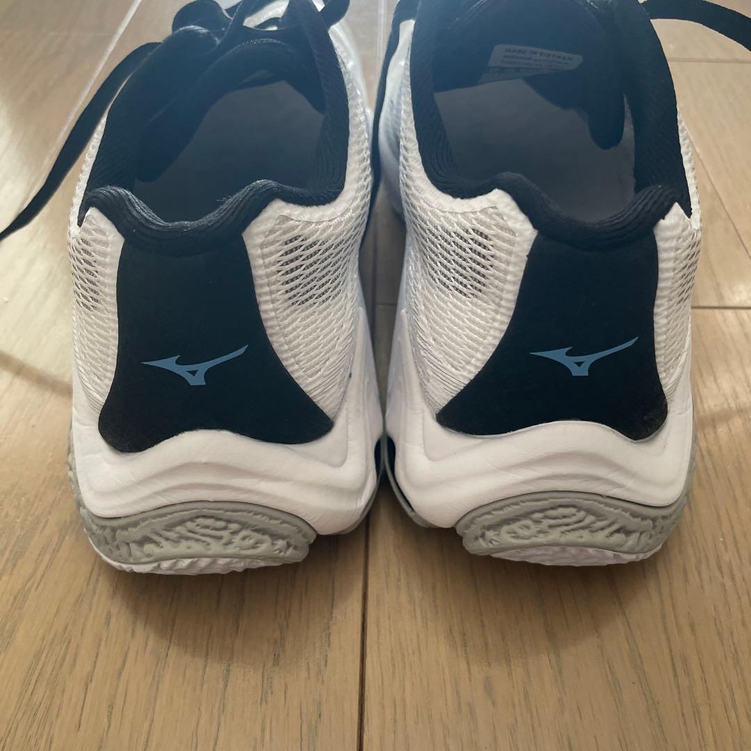 ミズノ WAVE LIGHTNING ELITE バレーボールシューズ 24.5