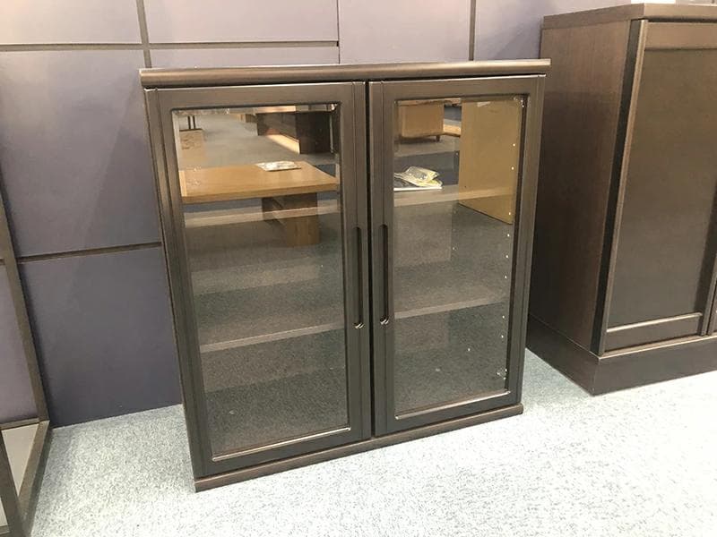小島工芸　ニューオファー  　書棚 　幅90cm 開戸タイプ  ガラス扉 本棚