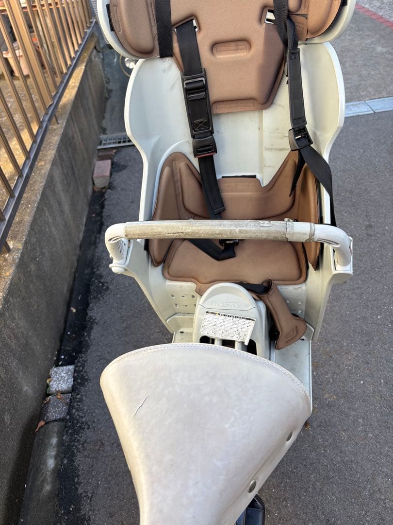 電動アシスト自転車 チャイルドシート付き　bikke 引き取りのみ