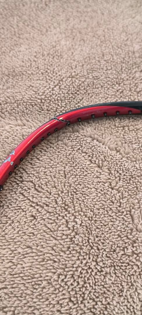 【ジャンク品】アストロクス88d 4UG5 4本セット バドミントン ラケット