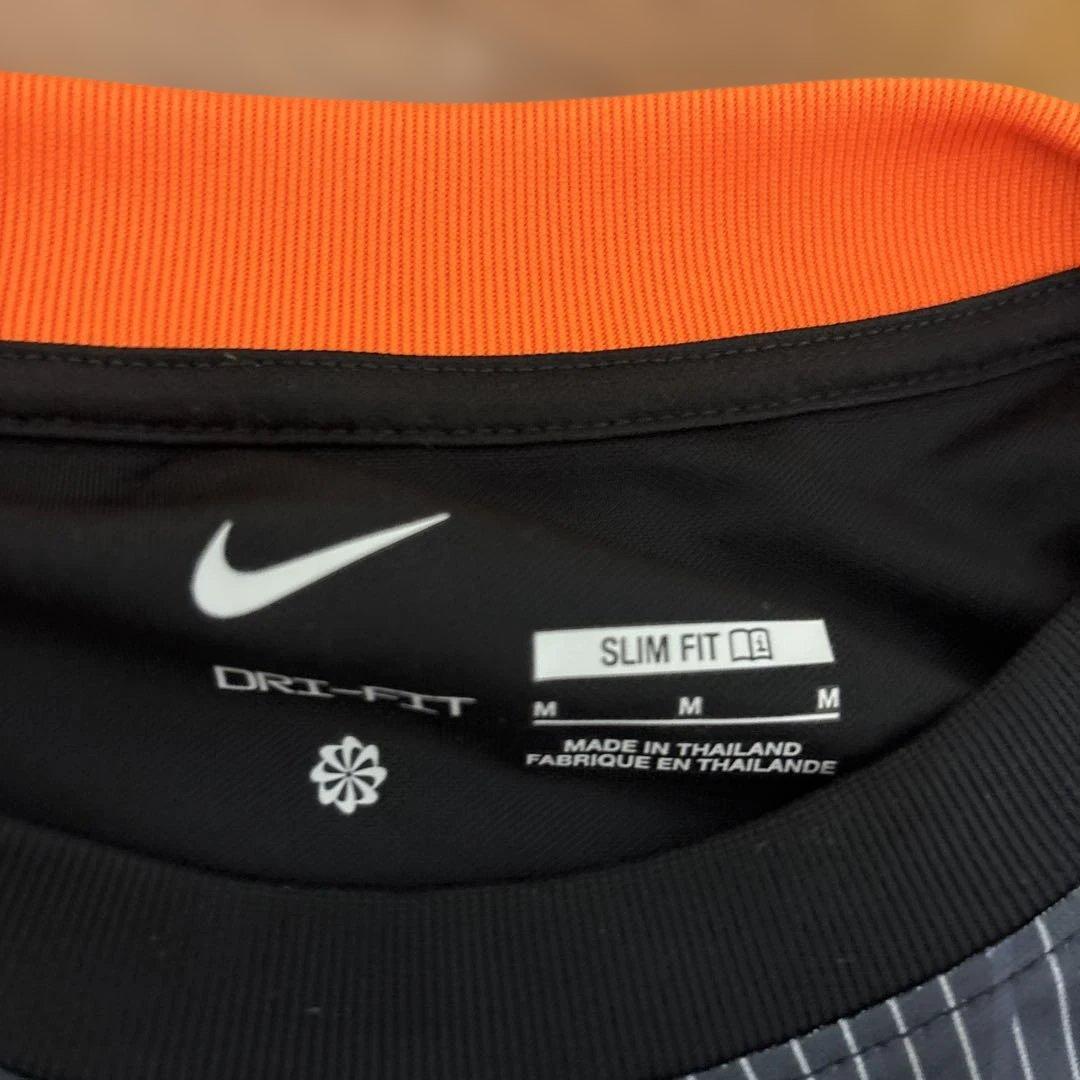 スポーツシャツ　NIKE✖️インテル