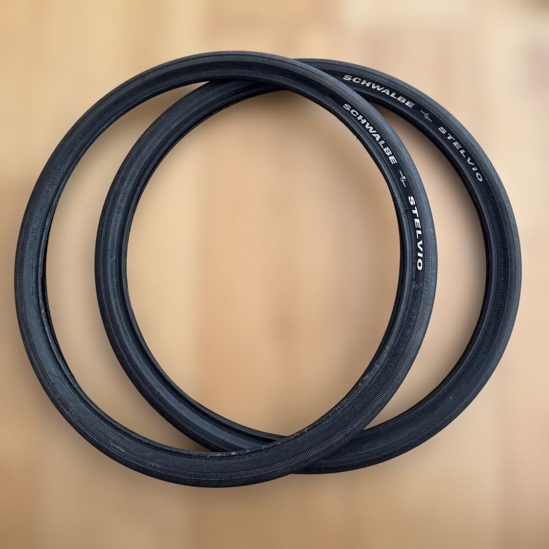 シュワルベ　ステルビオ&チューブ前後セット　アレックスモールトン