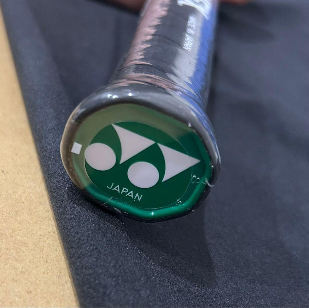 YONEX ASTROX 100ZZ バドミントンラケット