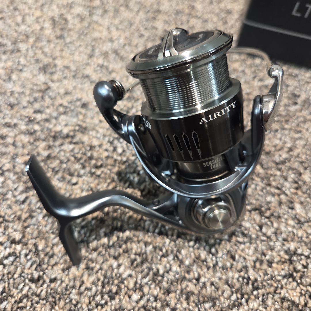 ダイワ エアリティ AIRITY LT2500S-XH-QD スピニングリール
