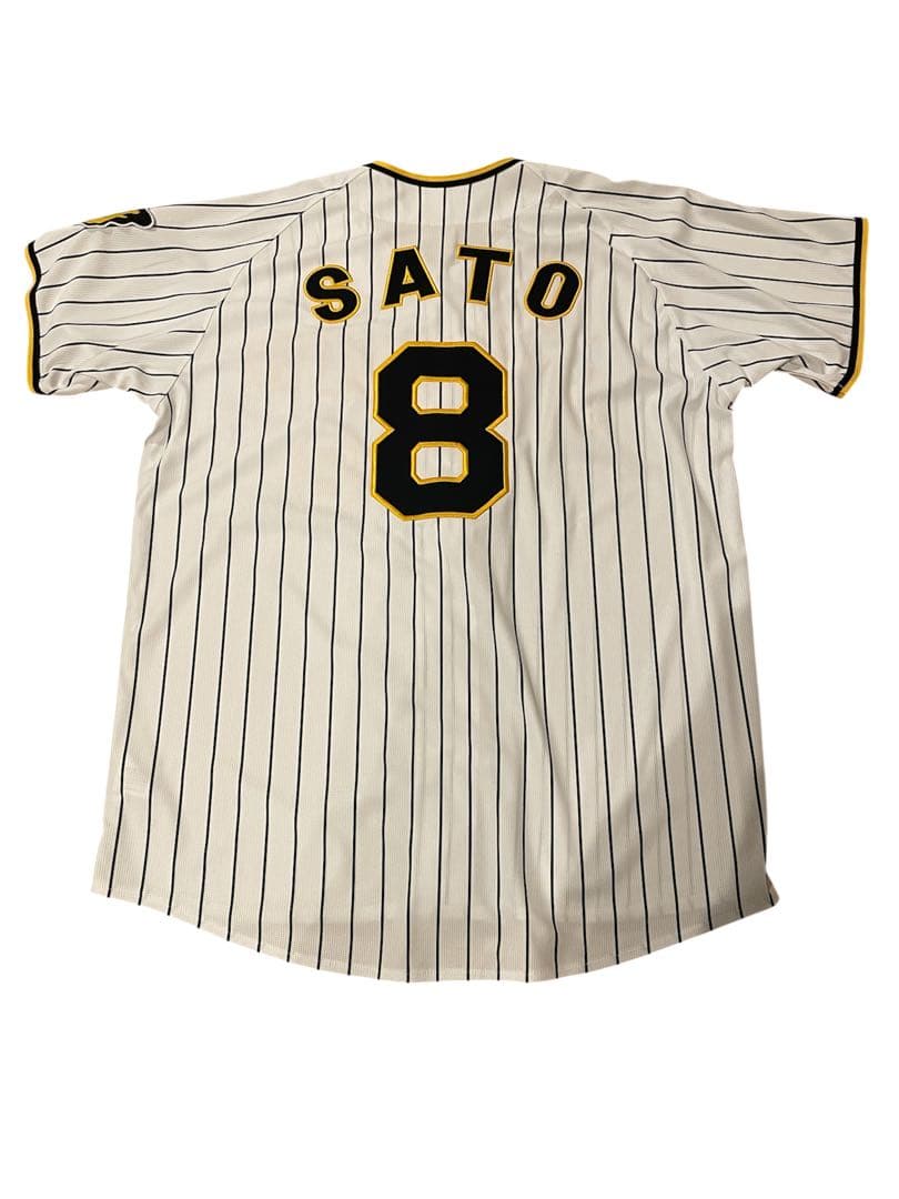 佐藤輝明　阪神タイガース　ミズノ　ユニフォーム　阪神　8番　サイズO 佐藤