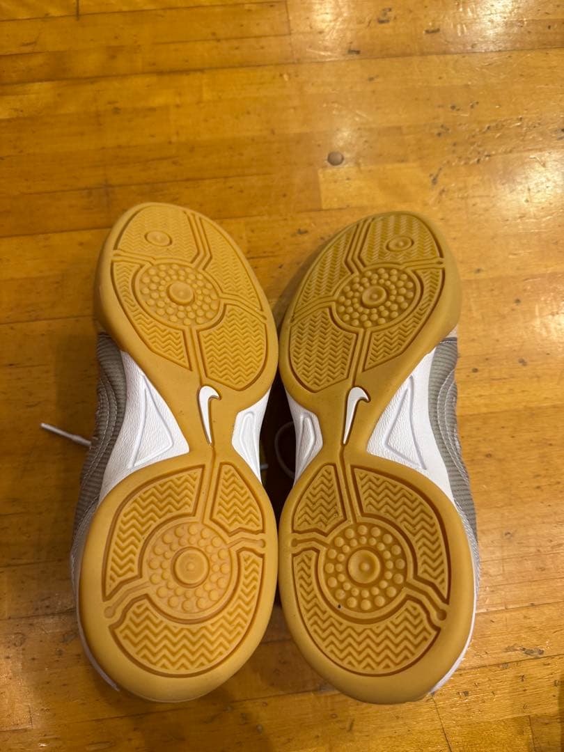 Nike Total 90 シューズ ホワイト/グレー　24センチ