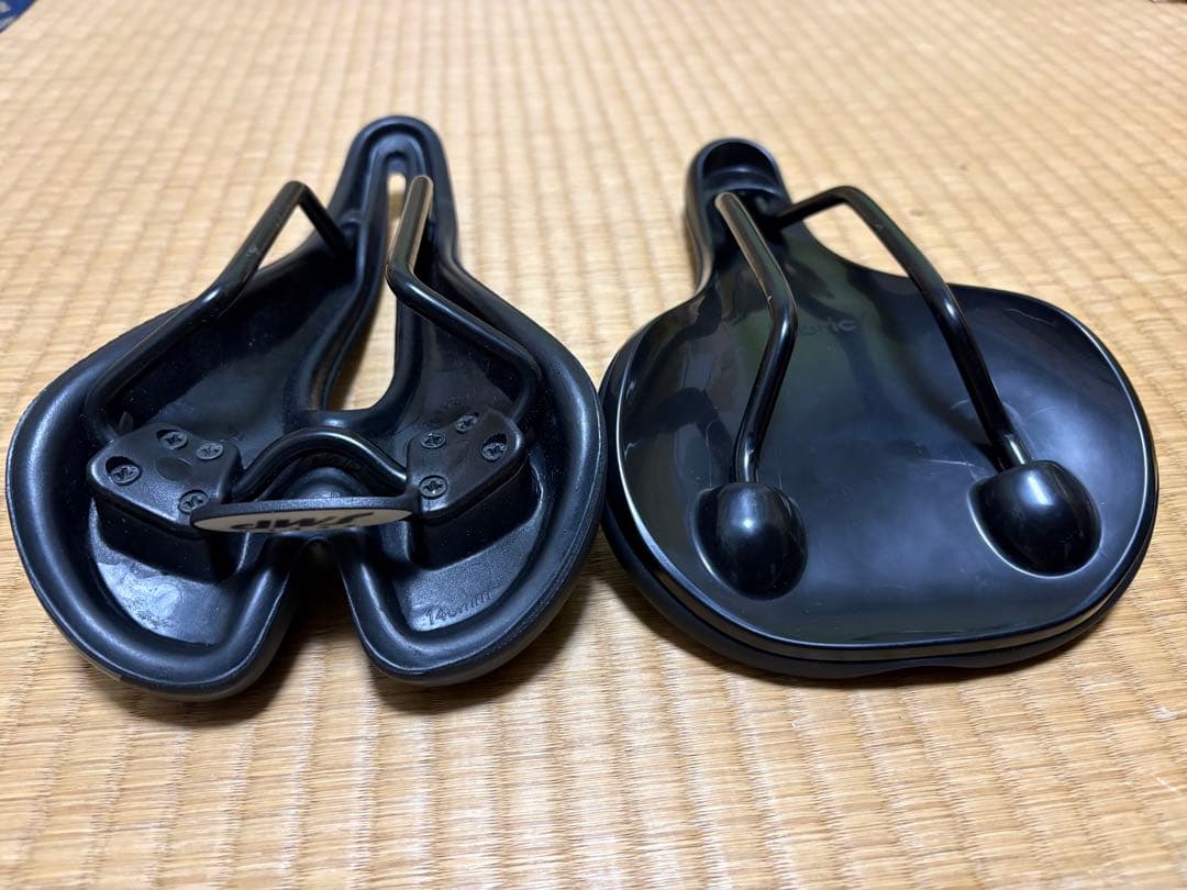 パーツ Fabric Scoop Sport Radius Gel SMP EXTRA