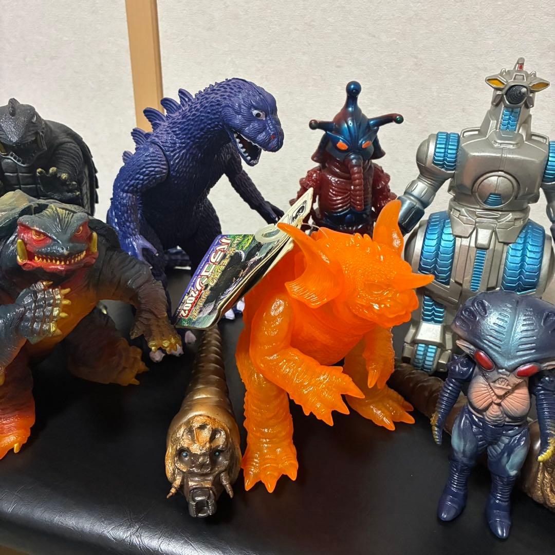 怪獣フィギュア　まとめ売り　バンダイ　YUTAKA製含む　ウルトラマン　ゴジラ
