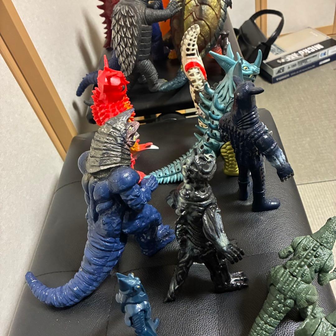 怪獣フィギュア　まとめ売り　バンダイ　YUTAKA製含む　ウルトラマン　ゴジラ