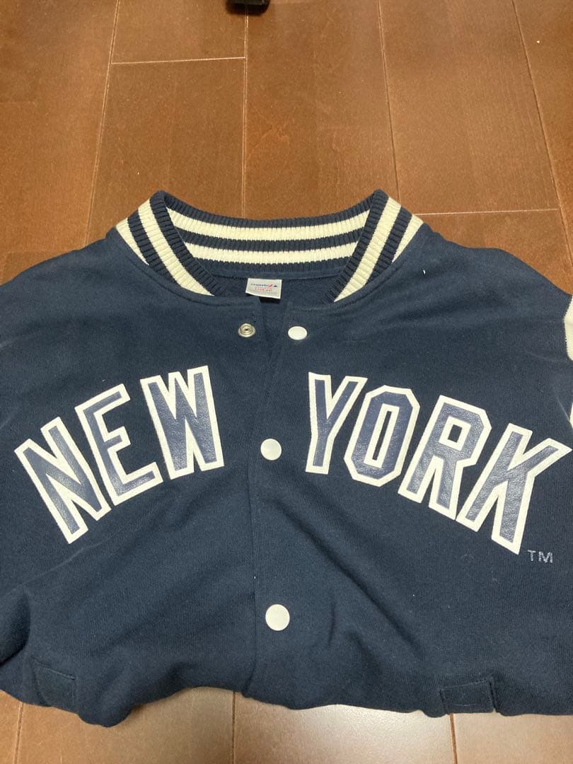【希少】MLB Majestic ヤンキース L マジェスティック ジャンパー