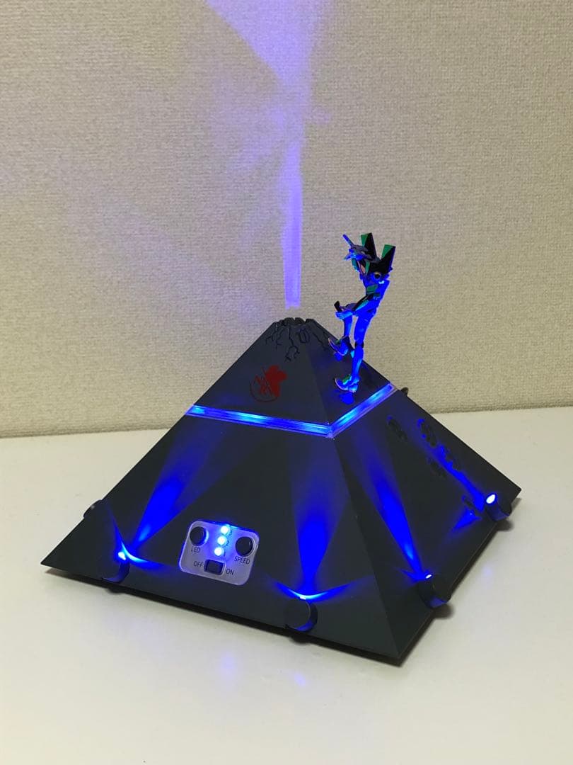 希少品　ネルフ本部 加湿器 「ヱヴァンゲリヲン新劇場版：破」