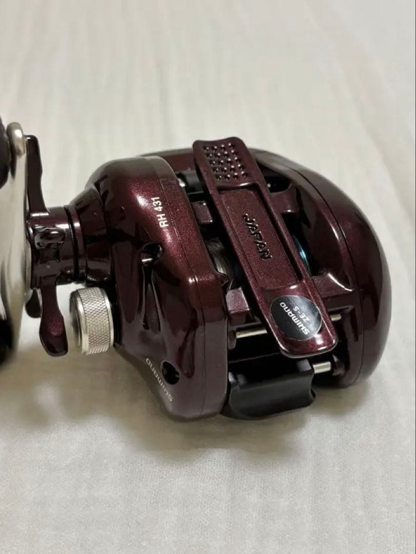 新品同様❗️SHIMANO Scorpion 1000 スコーピオン ベイトリール